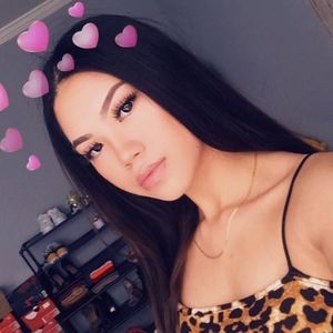Meet your Posher, Ngoc